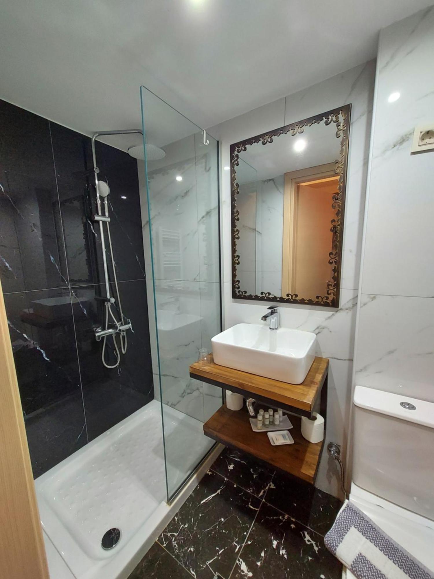 Virsa Boutique Rooms Ioannina Ngoại thất bức ảnh